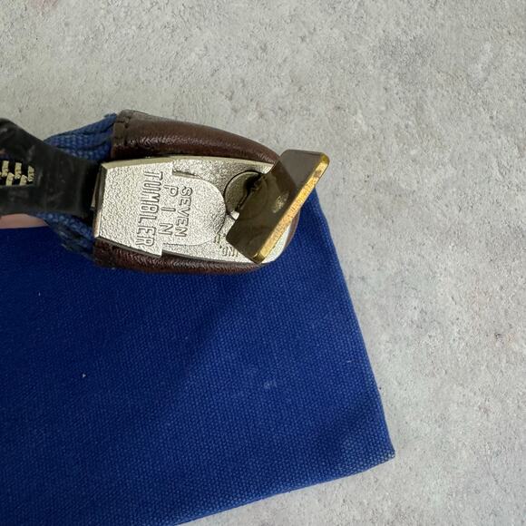 Lot 1 Vintage Locking Night Deposit Bank Money Bag 7 Pin Tumbler & 4 Small Bags - Picture 4 of 16